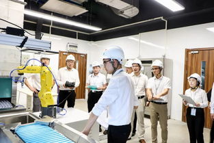 兩會熱議人工智能，龍頭房企加速布局硬核科技，公共服務與技術服務成新藍海